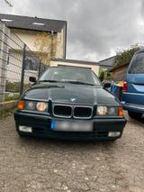 BMW e36 318i limo Oldtimer 62589 tkm - BMW 318 aus 1992: 318i E36