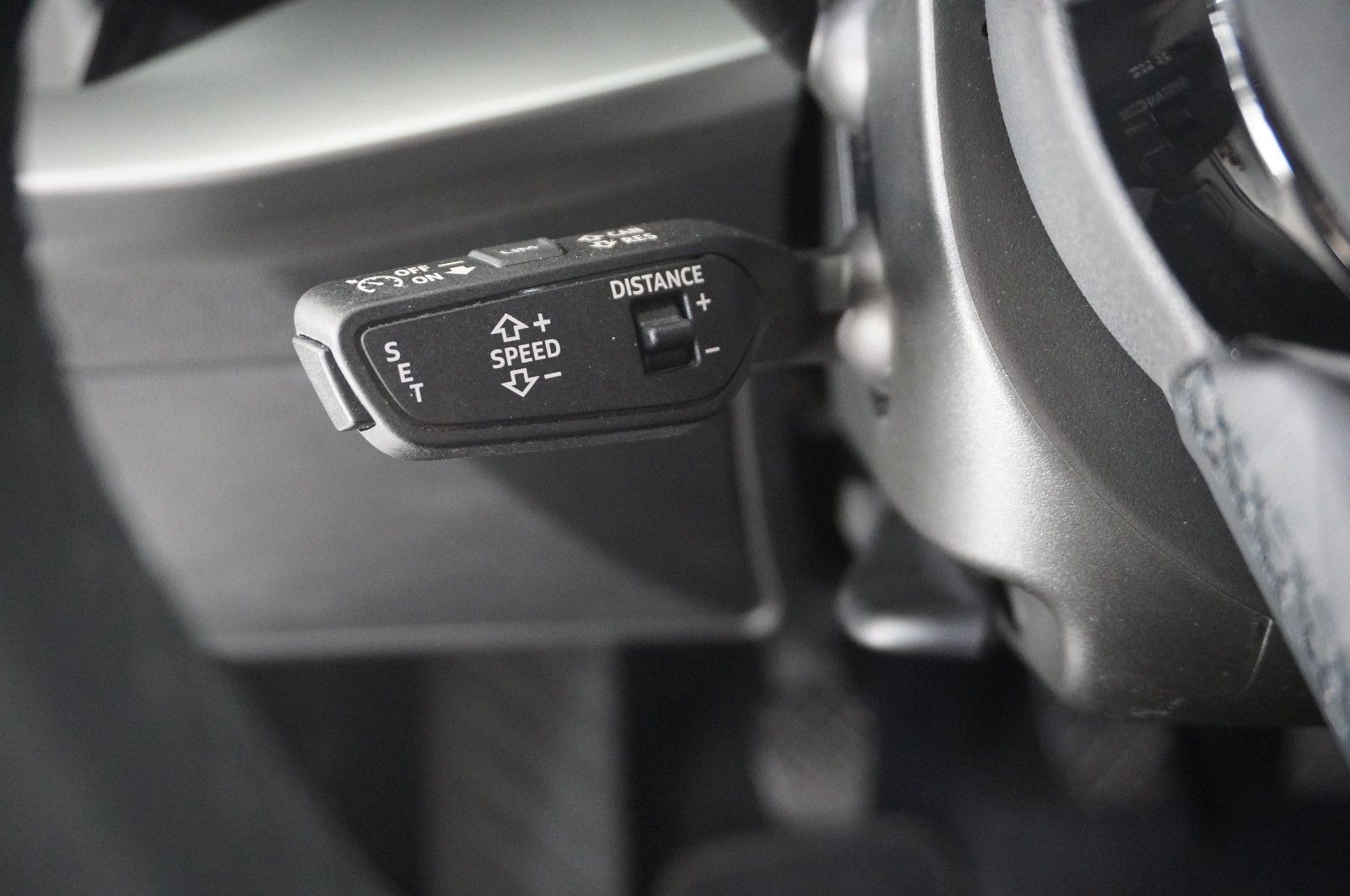 Fahrzeugabbildung Audi A3 Sportback 35 TFSI NAVI/LED/SHZ/VIRTU./TEMP.