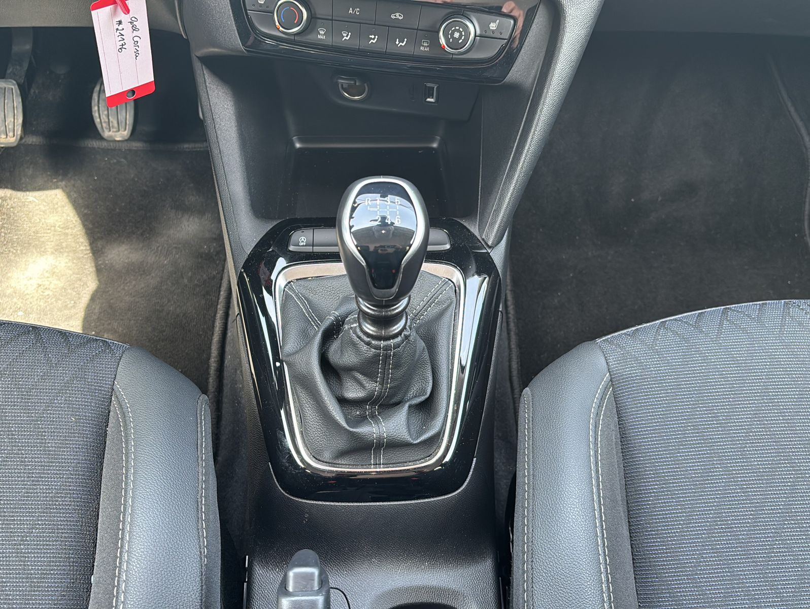 Fahrzeugabbildung Opel Corsa 1.2 Direct Injection Turbo 74kW