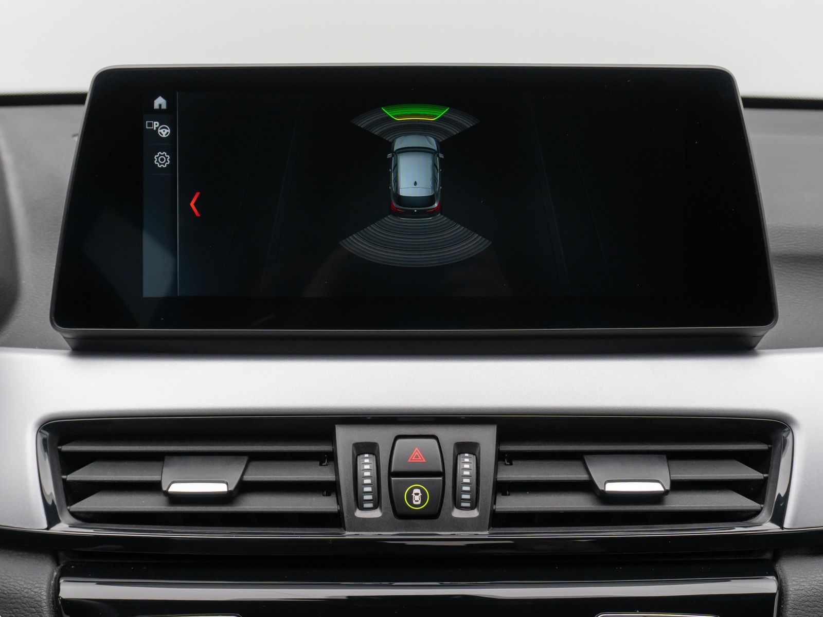 Fahrzeugabbildung BMW X1 sD18i HUD DAB Memory Alarm ParkAss Sportzitz