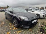 Ford Focus Fließheck 2.0 EcoBoost ST - Ford Focus aus 2013: ST