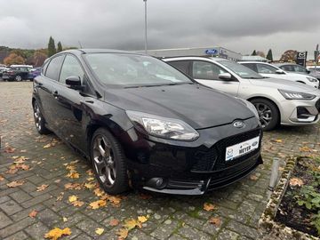 Ford Focus Fließheck 2.0 EcoBoost ST