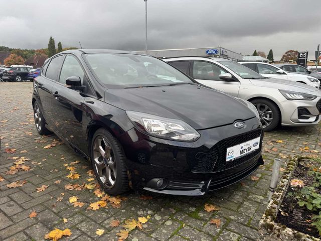 Ford Focus Fließheck 2.0 EcoBoost ST