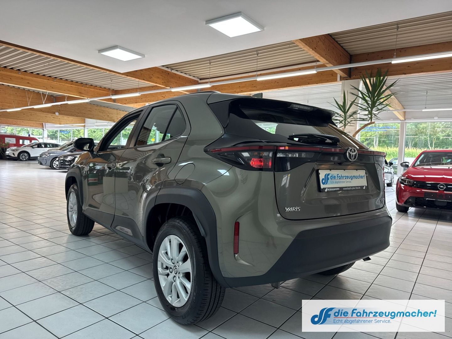 Fahrzeugabbildung Toyota Yaris Cross ACTIVE Hybrid DAB Spurhalteass. Fern