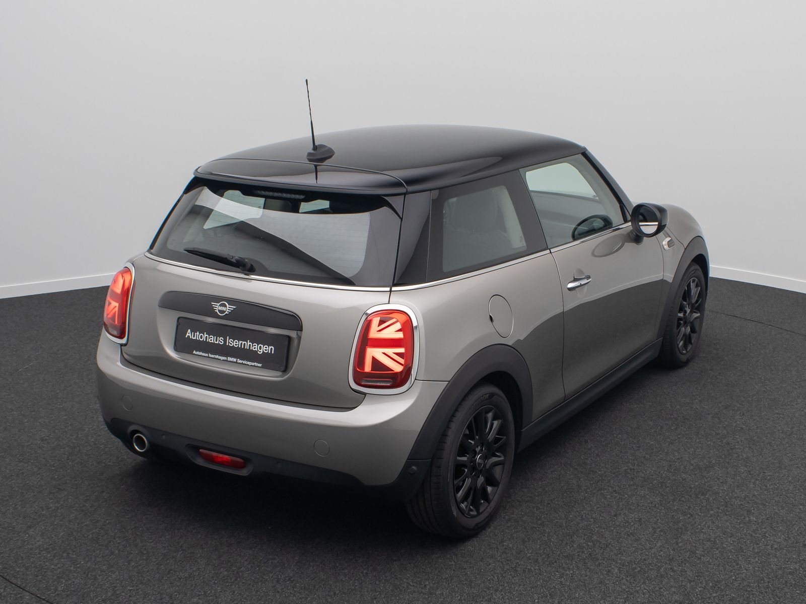 Fahrzeugabbildung MINI COOPER ACC AppleCar DriveAs DAB Teilleder Sport