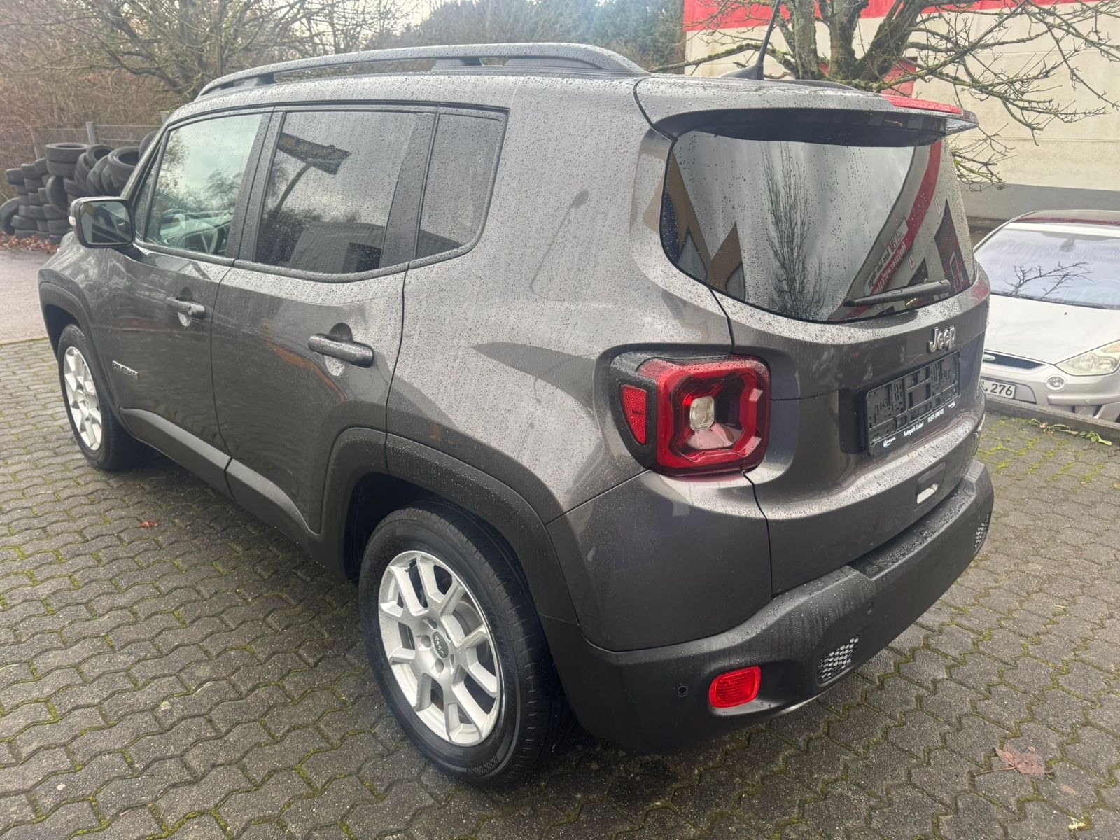 Fahrzeugabbildung Jeep Renegade Limited FWD LED+Navi+Automatik