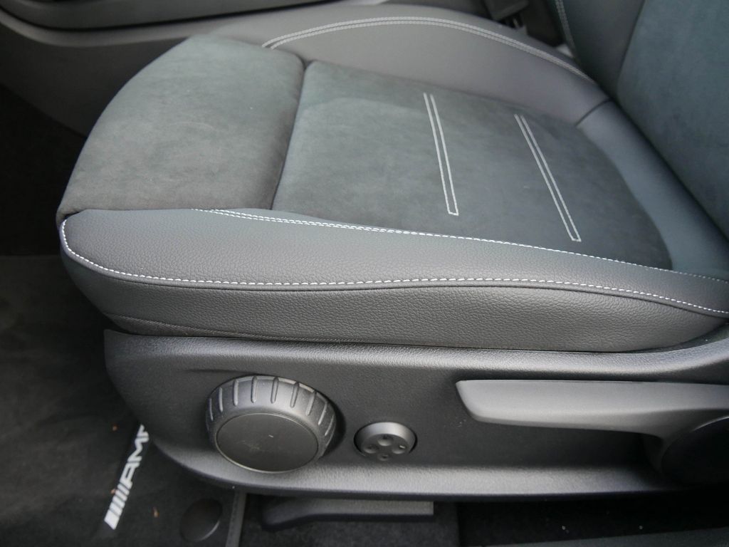Mercedes-Benz A 200 Kompaktlimousine Special|AMG|PANO|DISTRO