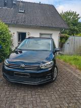 Volkswagen Touran 2.0 TDI DSG Navi Webasto Distronic  - Volkswagen Touran mit Diesel-Antrieb: Taxi