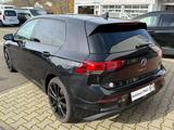 Volkswagen Golf VIII 1.5 eTSI DSG Life *Black* LED RFK 8FAC - Volkswagen Golf mit Benzin-Antrieb: Kleinwagen, 1.8