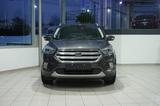 Ford Kuga Titanium - Ford Kuga mit Anhängerkupplung