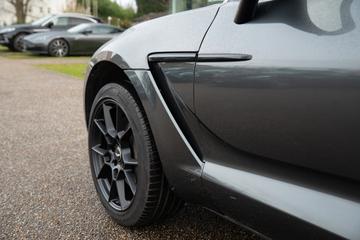صورة 10 لـ 2020 Aston Martin DBX