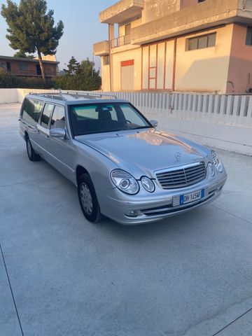 Mercedes-Benz Mercedes allestimento auto funebre carro funebre