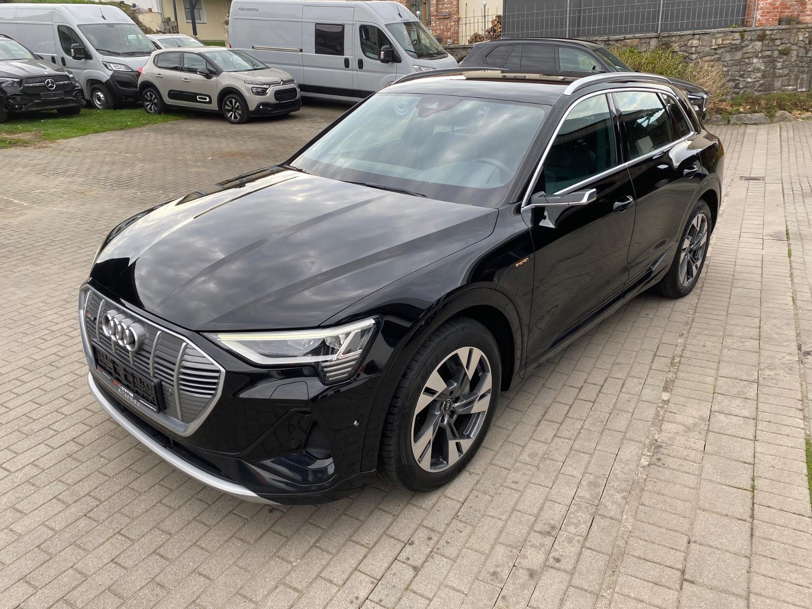 Audi e-tron 55 quattro S line SOH 94,3% 8xBer AHK Kam