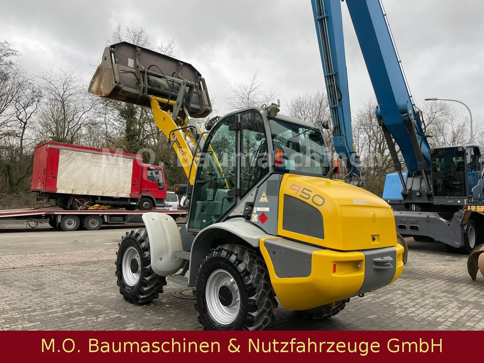 Fahrzeugabbildung Kramer 950 / 347-03 / SW / Klappschaufel /Allrad
