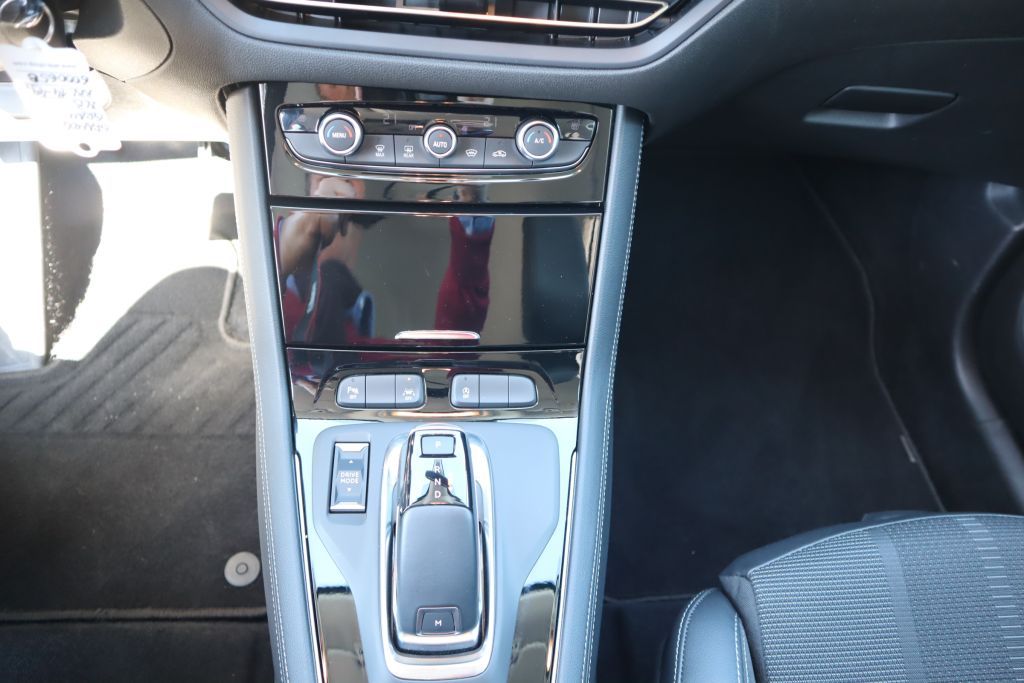 Fahrzeugabbildung Opel Grandland GS 1.2 Turbo Aut.+Pixel LED+Allwetter