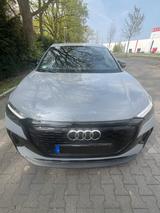 Audi Q4 Sportback 35 / S-Line / 20"/ Navi / Kamera - Audi Q4 e-tron von privat