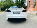 Tesla Model Y Long Range AWD (AHK,8-fach,94% Batterie) - Tesla in München