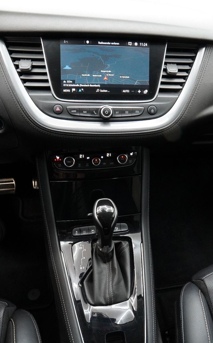 Fahrzeugabbildung Opel Grandland (X) Ultimate *MwSt*Navi*Autom.*Leder*
