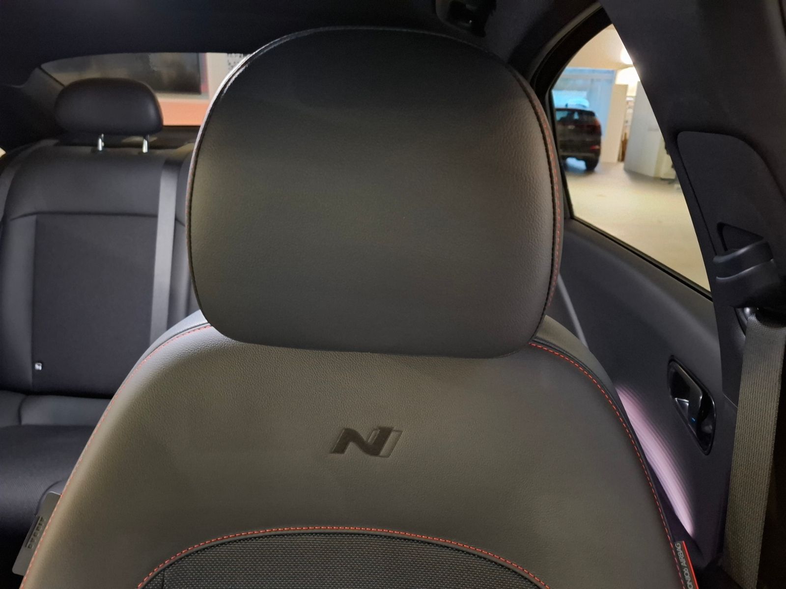 Hyundai IONIQ 6 - Bild 10
