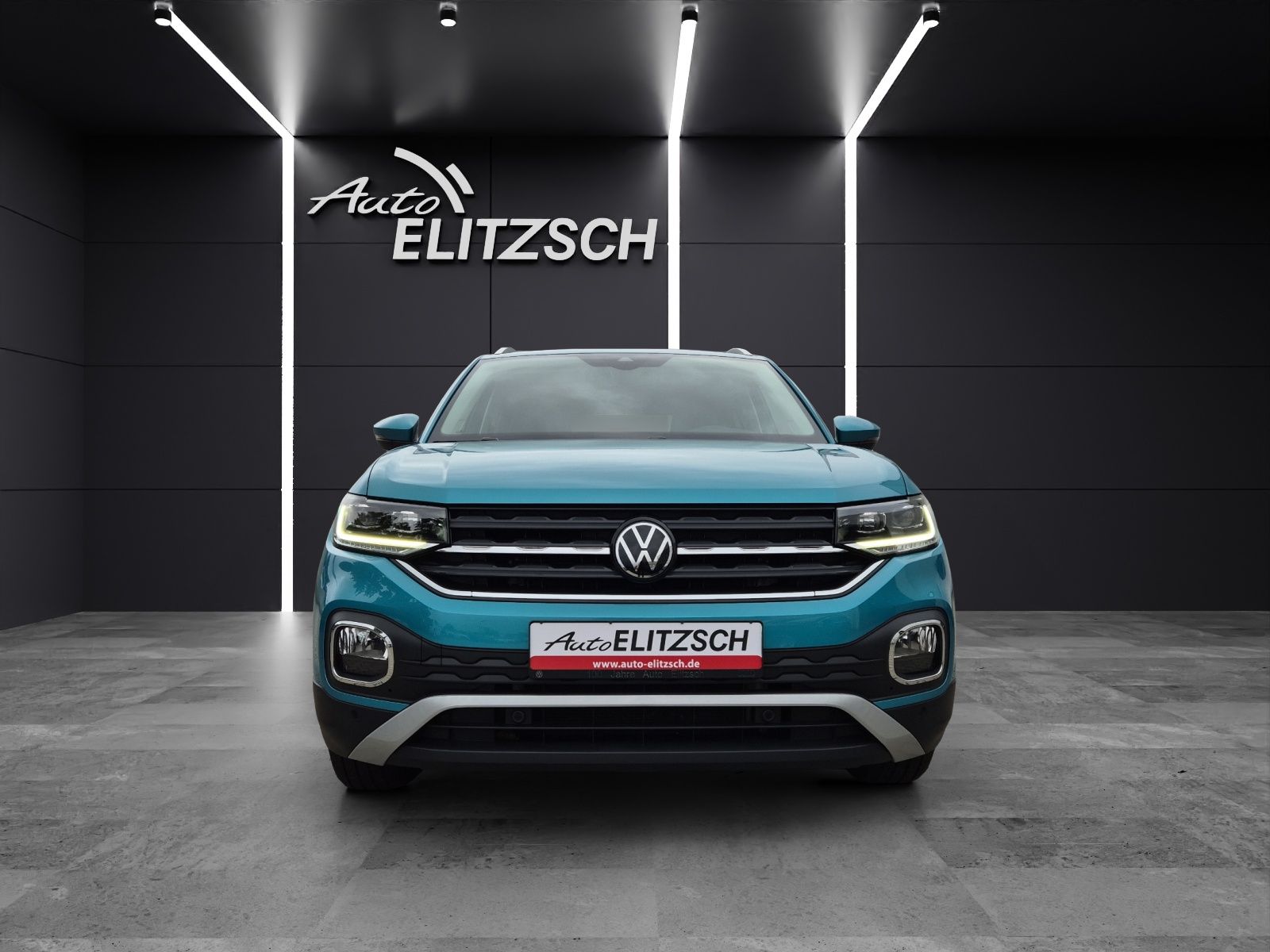 Fahrzeugabbildung Volkswagen T-Cross TSI Style DSG LED Navi ACC RFK SH 17"