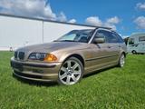 BMW E46 320i Touring *** AHK *** STANDHEIZ... - BMW: Kombi, E46