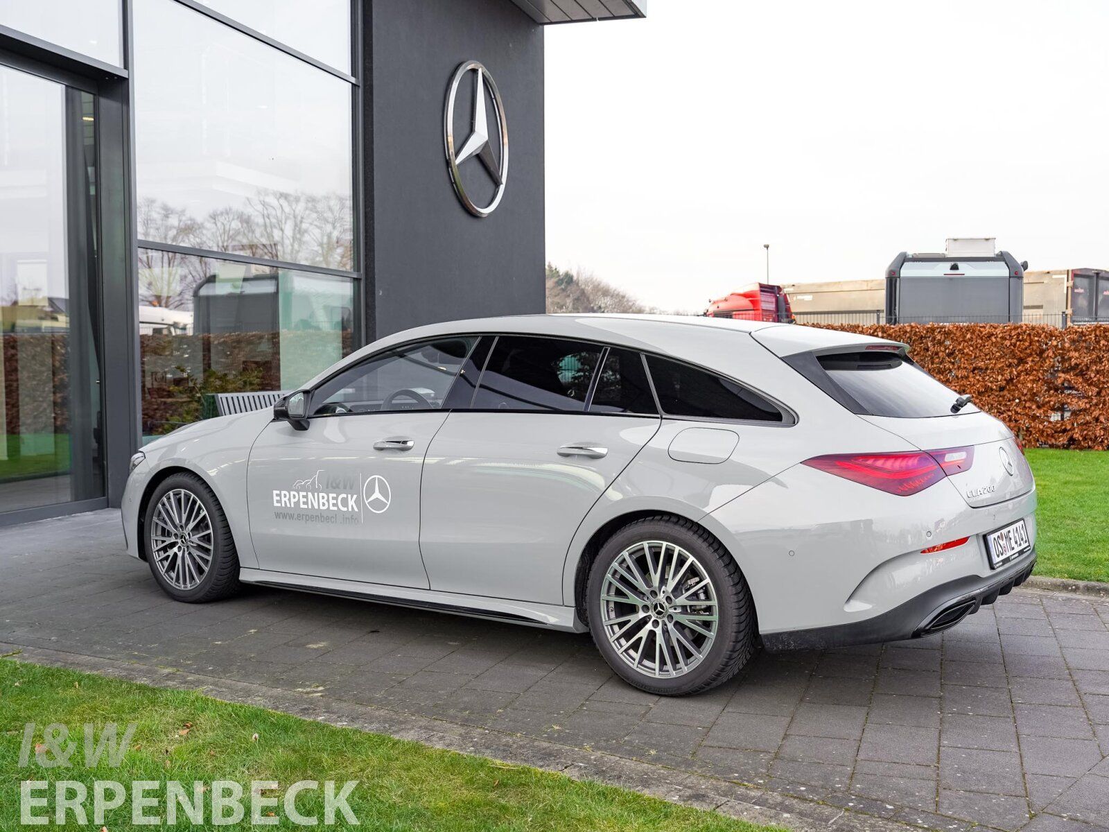 Fahrzeugabbildung Mercedes-Benz CLA 200 Shooting Brake/AMG/AHK/Night/360Grad