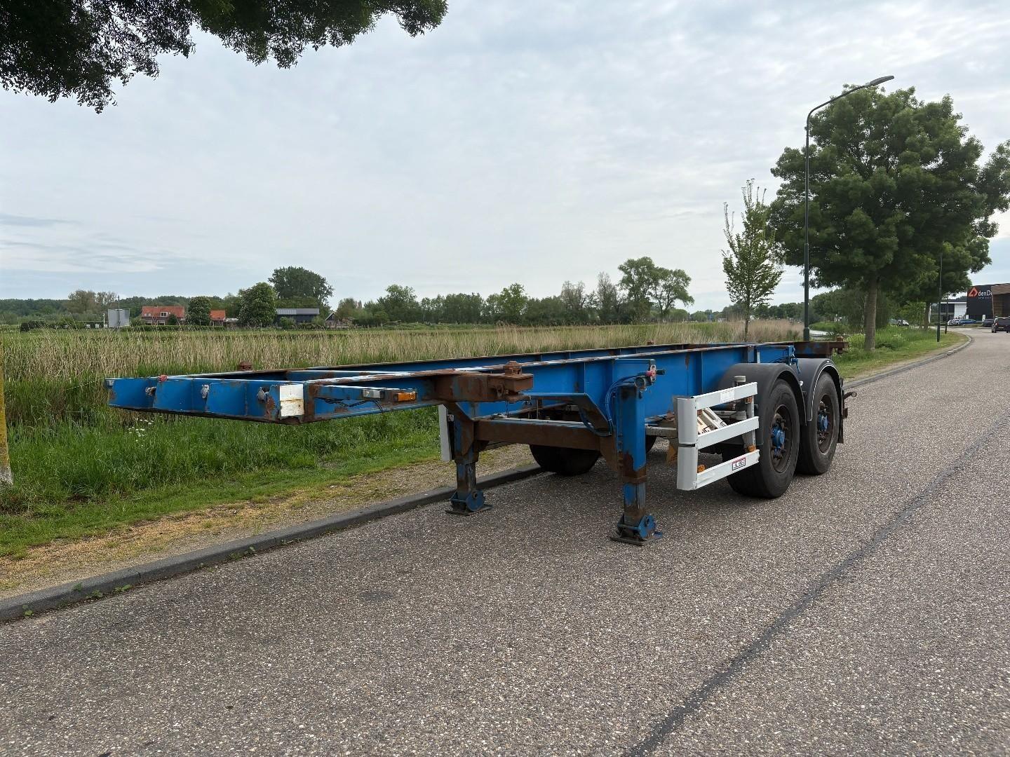 Renders ROC 12.18 C20 20 FT Chassis / BPW Axles / Discbr