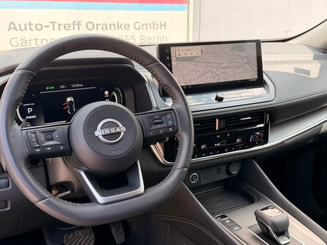 Fahrzeugabbildung Nissan Qashqai 1.3 DIG-T Xtronic N-Connecta*Winterpaket