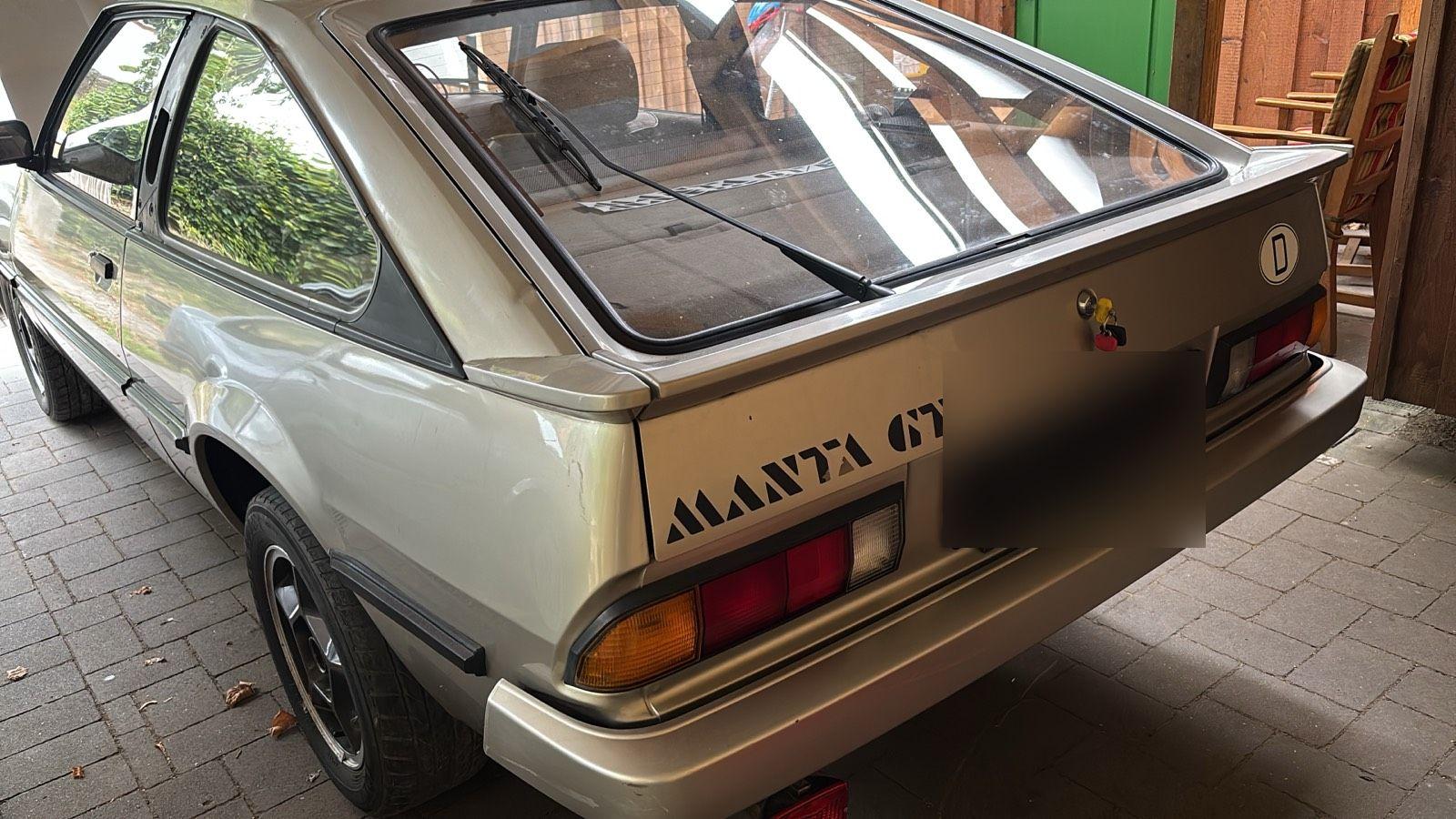 Opel Manta