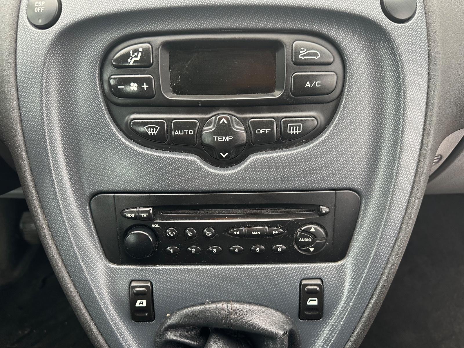 Citroën Xsara Picasso 1,6 16VConfort/Klima/AHK/TÜV-08-27