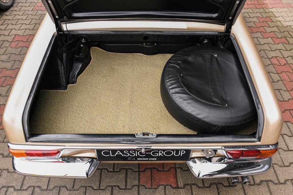 Mercedes-Benz SL 280