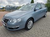 Volkswagen Passat Sportline 2,0. 1-Hand, S-Heft nur bei VW. - Volkswagen Passat Variant: Sportline