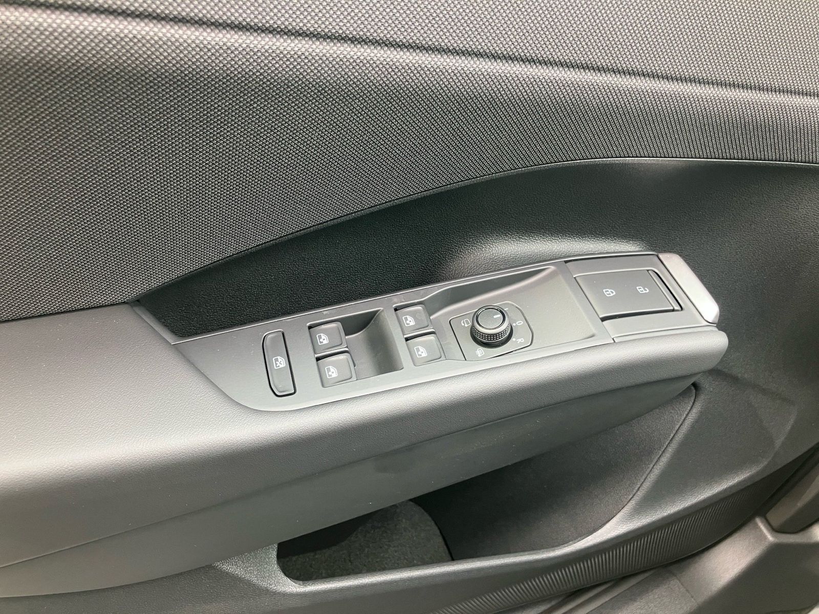 Volkswagen T-Roc - Bild 15