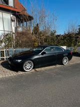 BMW e93 330i - gebrauchte BMW 330 aus dem Jahr 2007