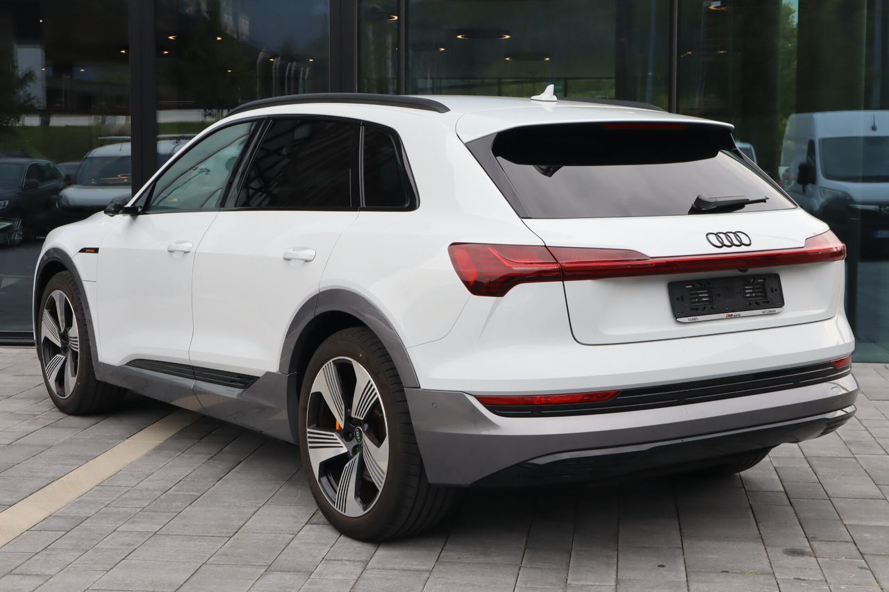 Audi e-tron 55 Quattro 408CV MATRIX HEAD-UP BANG imagem 2