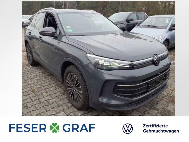 Volkswagen Tiguan Life 2.0 TDI DSG Navi AHK AreaView LED Si