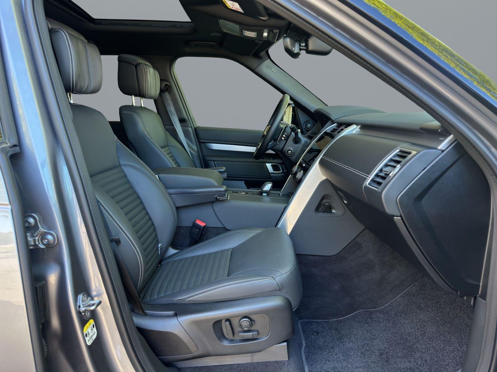 Land Rover Discovery D350 Dynamic HSE AHK 3. Sitzreihe Pano