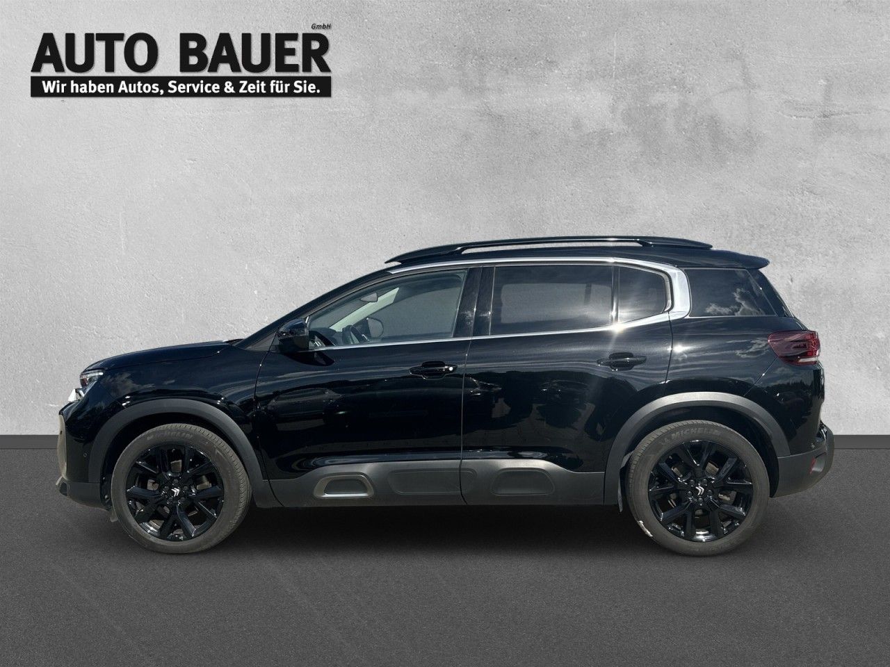 Fahrzeugabbildung Citroën C5 AIRCROSS Hybrid 136 E-DSC6 e-Series - mit KI generiert/bearbeitet