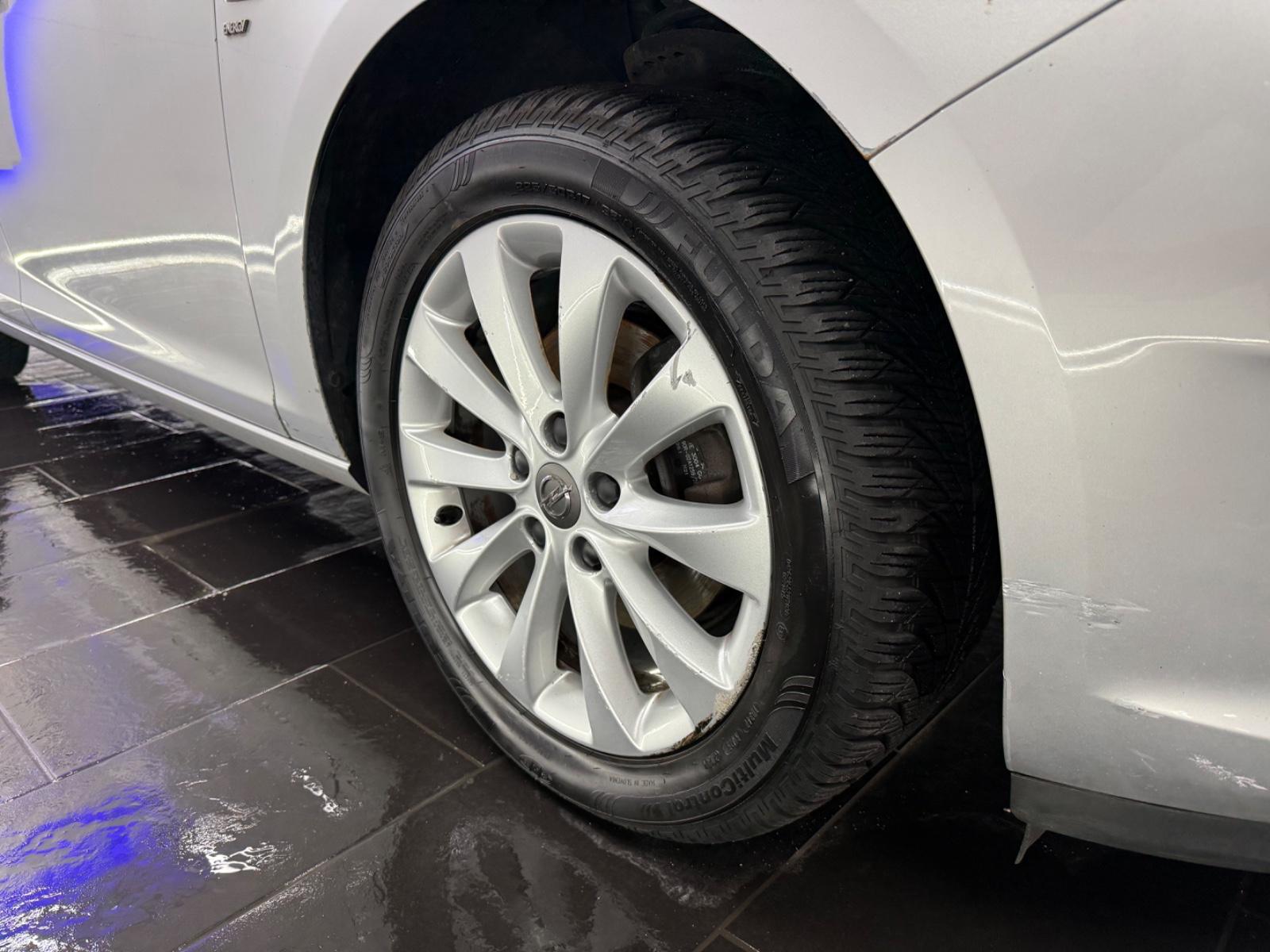 Opel Astra 2014 — photo 6