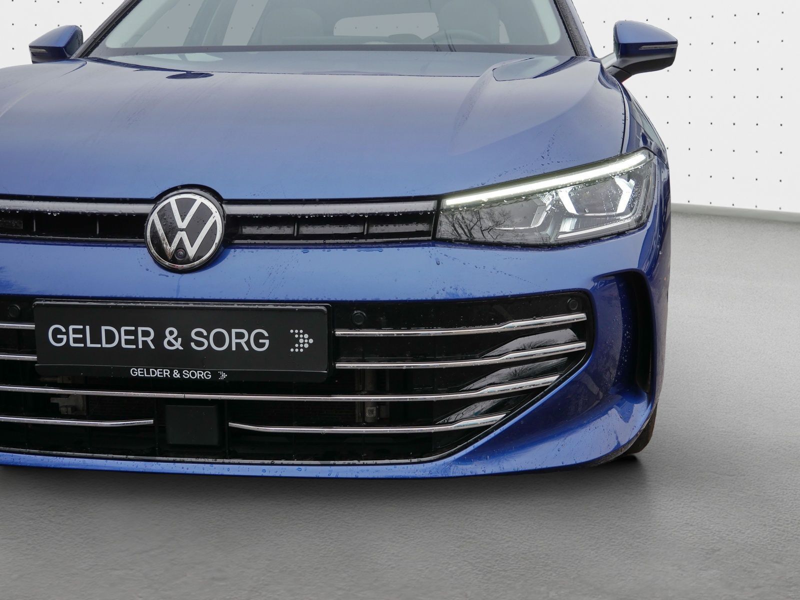 Volkswagen Passat Variant - Bild 12