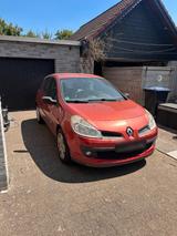 Renault Clio 3 / 1,5 dci - Renault Clio aus 2006 mit Diesel-Antrieb