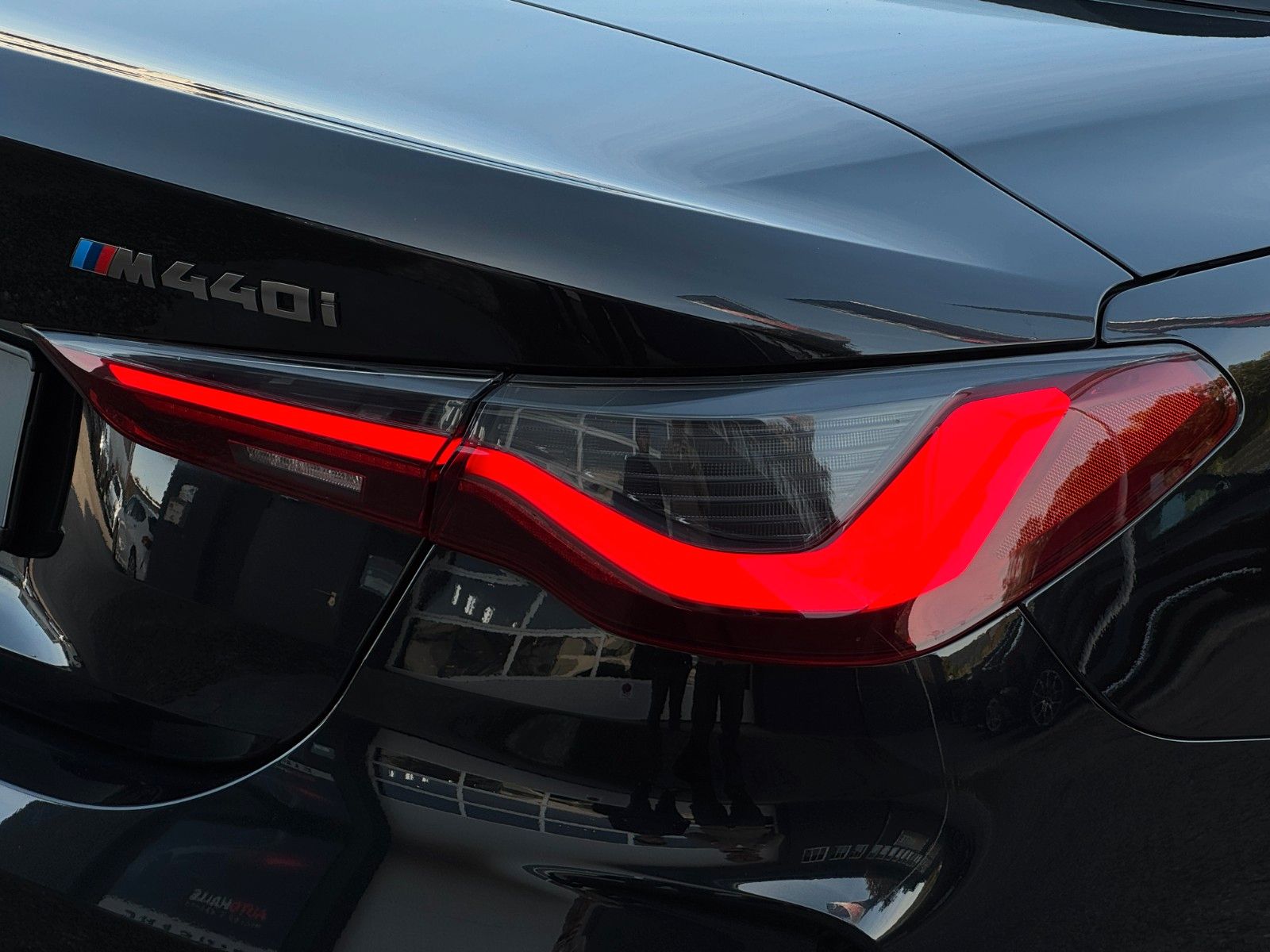 Fahrzeugabbildung BMW M440i Cabrio 360° H&K HD Laser Adap. Shad. Carb.