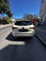 Toyota Corolla 1,8 Hybrid Club Touring Sports Club - : Taxi, Von Privat