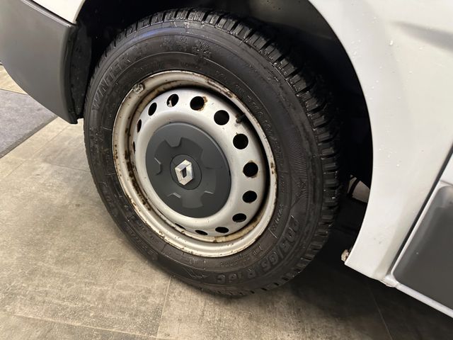 Renault Trafic Combi L1H1 2,7t  verglast*9- Sitzer*AHK*