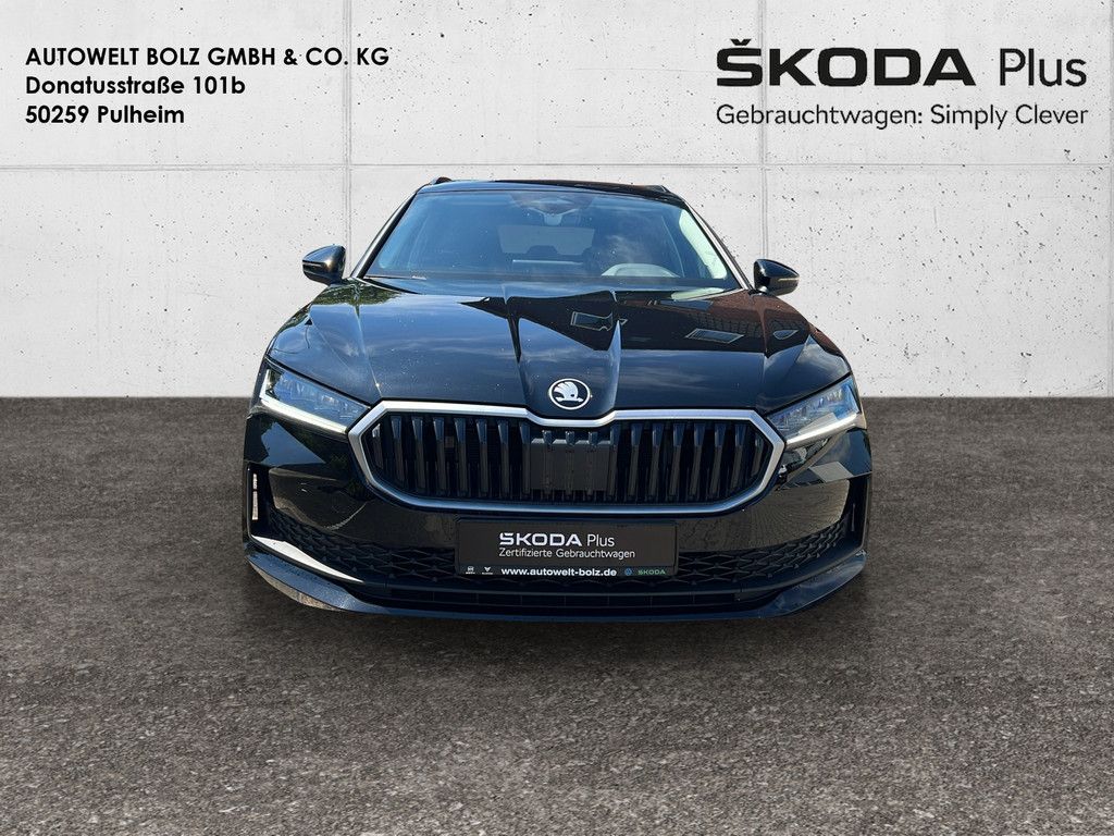 Skoda Superb - Bild 2