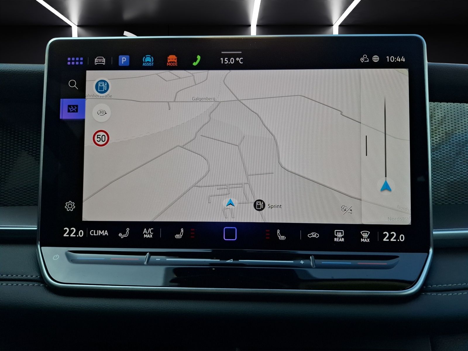 Fahrzeugabbildung Volkswagen Tayron eTSI Life DSG 7-Si Matrix AHK Navi AID AC
