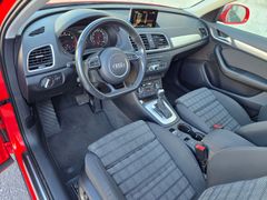 AUDI Q3 S line quattro 2.0TFSI 179PS DSG LED Pano