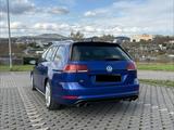 Volkswagen Golf 2.0 TSI DSG 4MOTION R Variant R - Volkswagen Golf: Blau, Tsi Motion