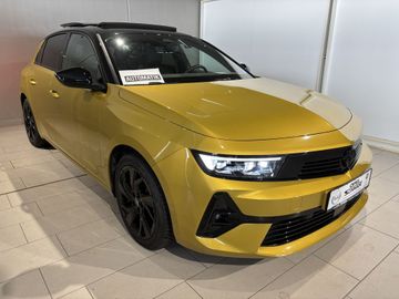 Fotografie 3 des Opel Astra 1.2 Turbo Automatik GS Panoramadach