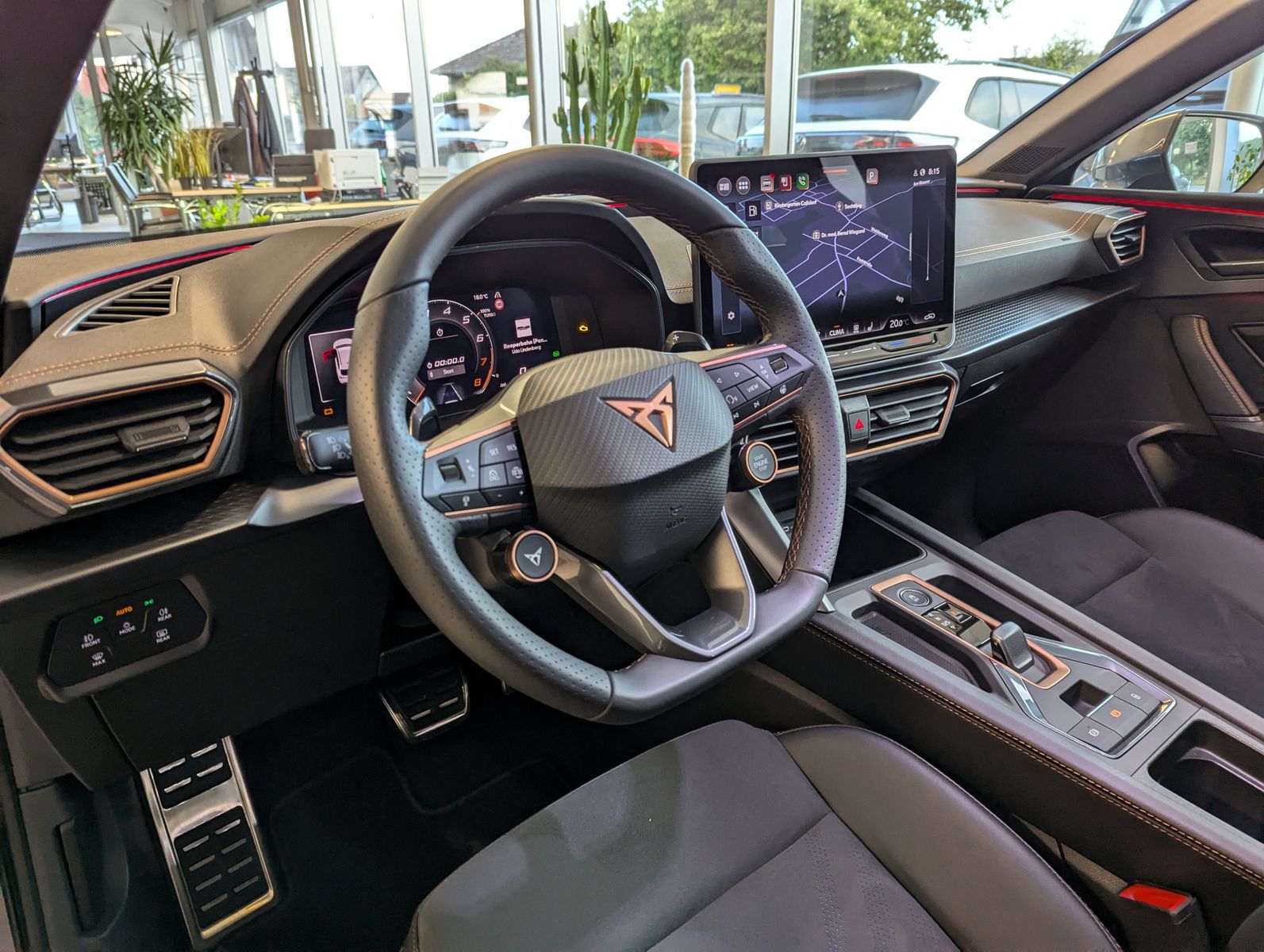 CUPRA Leon 1.5 eTSI Sennh Matrix Pano Edge/Dynamic AHK - Image 22